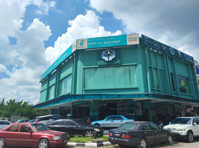 DBENZ GARAGE
